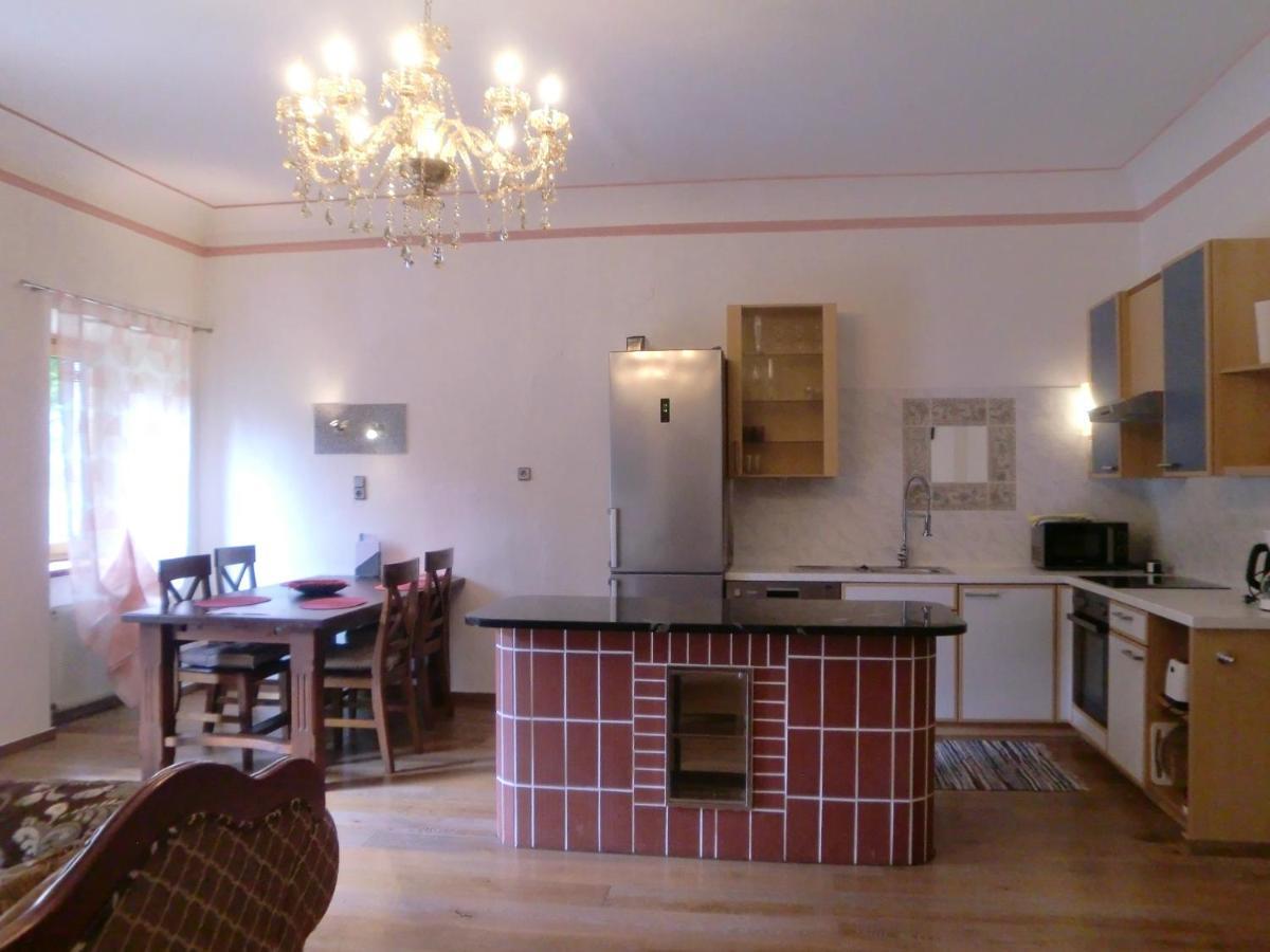 Garten- & Loggia-Appartement Herrenhaus Dellach im Drautal المظهر الخارجي الصورة