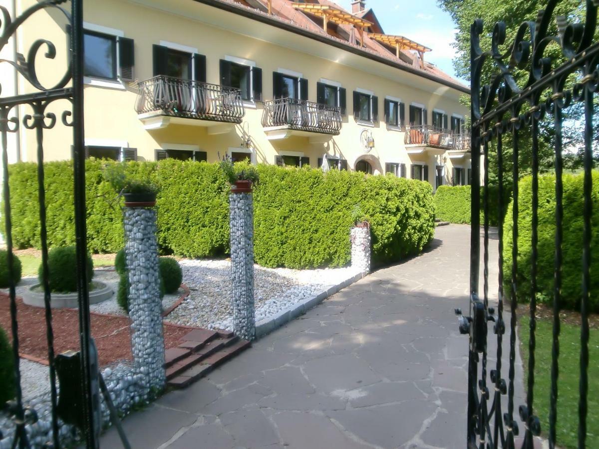 Garten- & Loggia-Appartement Herrenhaus Dellach im Drautal المظهر الخارجي الصورة