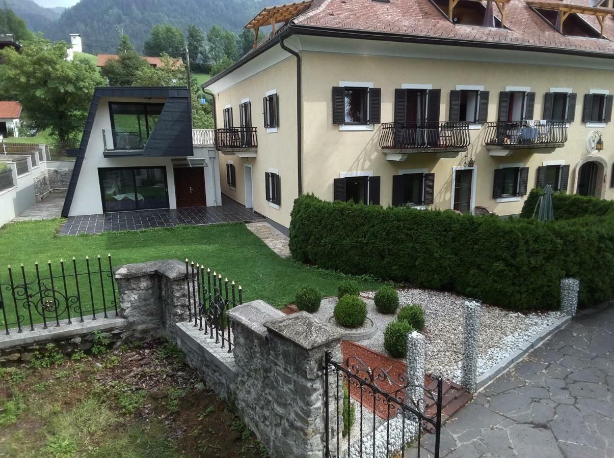 Garten- & Loggia-Appartement Herrenhaus Dellach im Drautal المظهر الخارجي الصورة